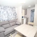 Y Mobil Homes Regio 4*