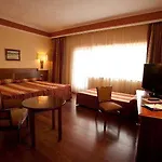 Y Mobil Homes Regio مكان تخييم