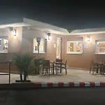 Y Mobil Homes Regio مكان تخييم 4*