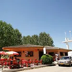 مكان تخييم Y Mobil Homes Regio