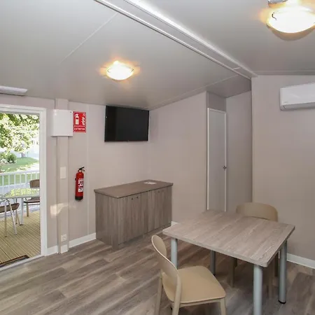 Y Mobil Homes Regio Campsite