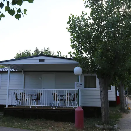 Y Mobil Homes Regio 캠프장 산타마리타데토르메스