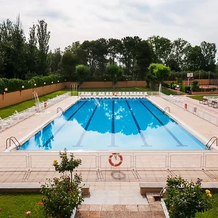 Campsite Y Mobil Homes Regio 4*