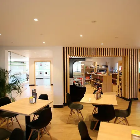 Campsite Y Mobil Homes Regio