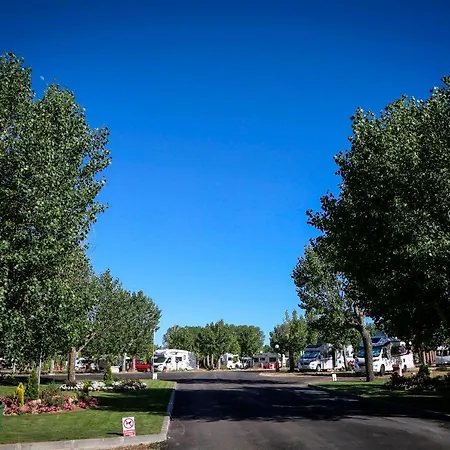 Y Mobil Homes Regio Campsite 4*