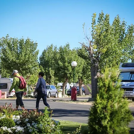 Campsite Y Mobil Homes Regio 4*