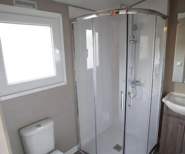 Y Mobil Homes Regio Parque de Campismo