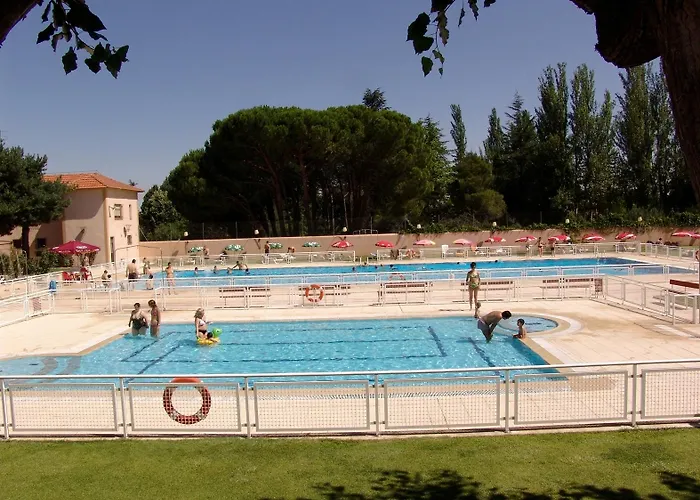 Y Mobil Homes Regio Parque de Campismo 4*