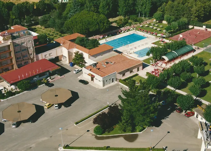 Y Mobil Homes Regio 4* Santa Marta de Tormes