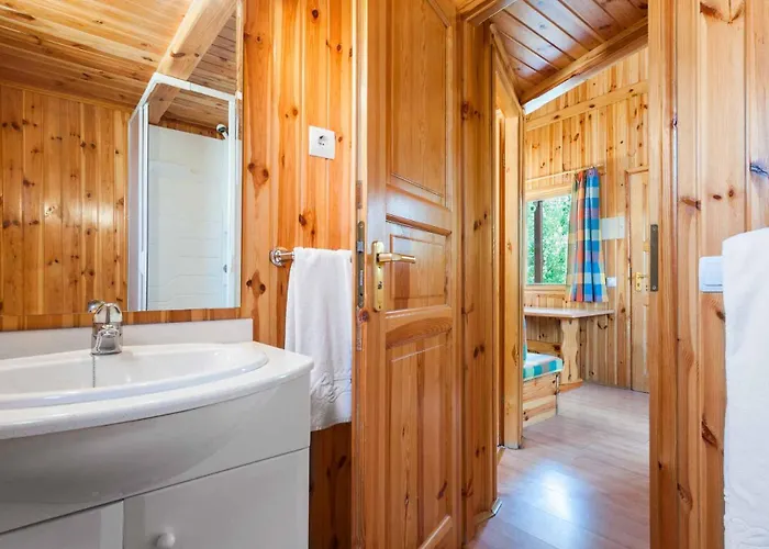 Y Mobil Homes Regio 캠프장 산타마리타데토르메스