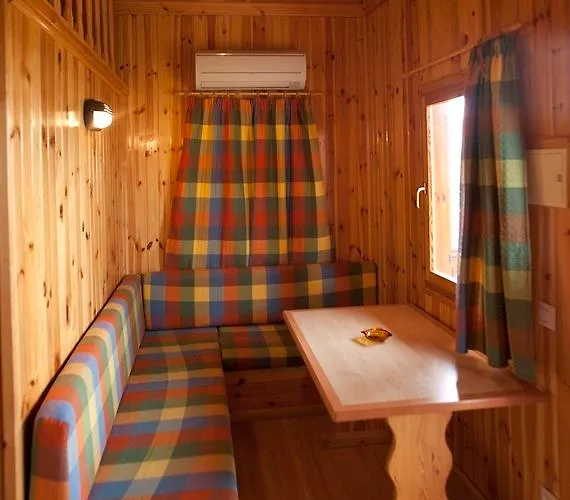 Y Mobil Homes Regio Parque de Campismo 4*