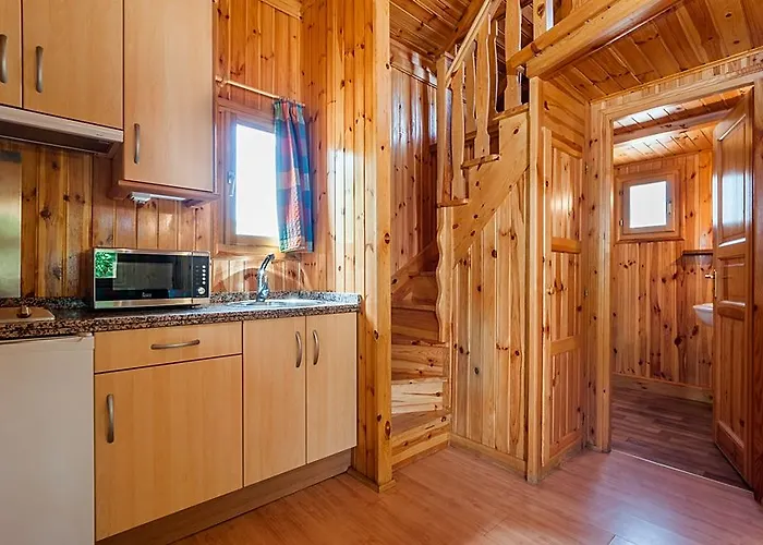 Y Mobil Homes Regio 4*