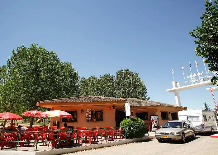 Parque de Campismo Y Mobil Homes Regio