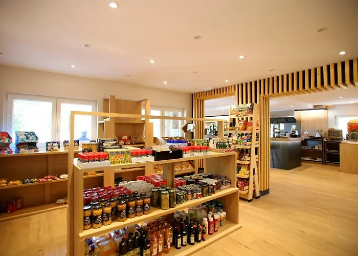 Y Mobil Homes Regio Parque de Campismo 4*