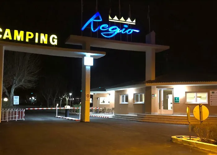 Y Mobil Homes Regio Parque de Campismo 4*